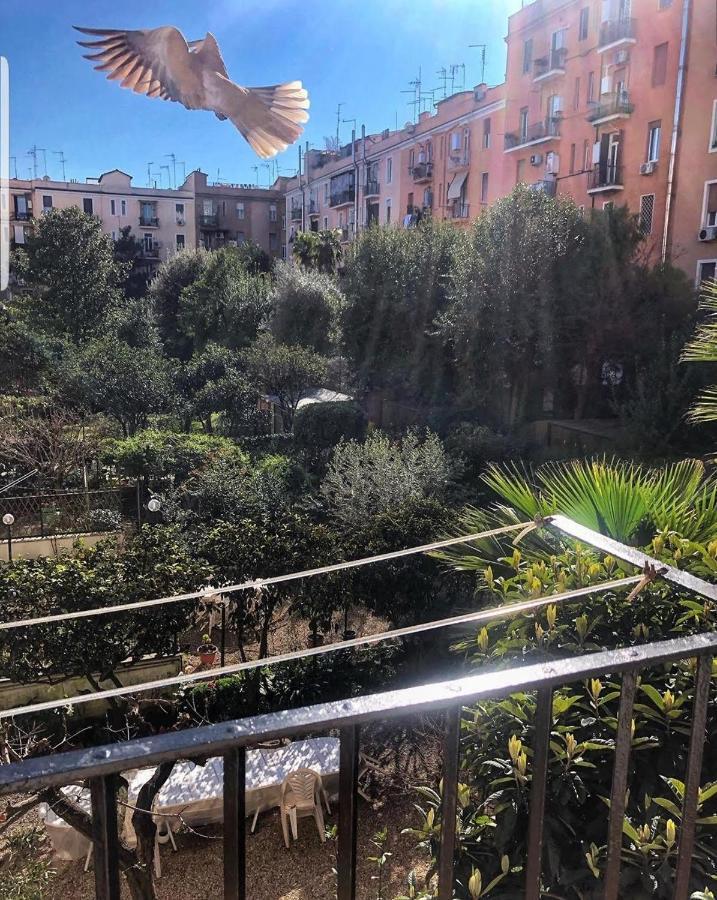 In Rome In Love In Bike Luaran gambar